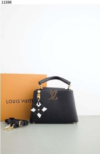 #루이비통 [Louis Vuitton] 카퓌신 BB 신상입고💢 #가방 #11596