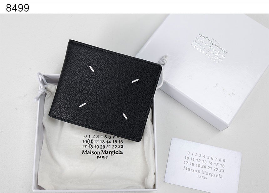 #메종마르지엘라 [Maison Margiela] 수입프리미엄급 Maison Margiela Money Clip Bovine Leather Wallet 신상 입고💢 #태그 #지갑 #8499