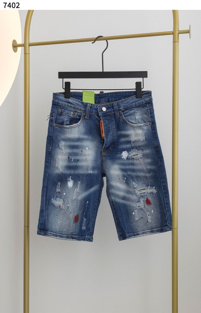 #디스퀘어드2 [dsquared2] 남성 레드 페인팅 워시드 쇼츠 신상입고💢 #하의 #팬츠 #7402