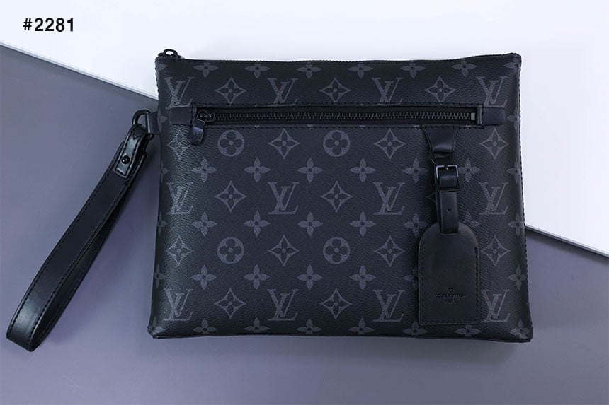 🍀 [LOUIS VUITTON] 루이비통 테이크오프 이클립스 모노그램 클러치 백 🍀