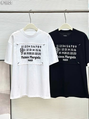 #마르지엘라 넘버링 로고 자수 티셔츠