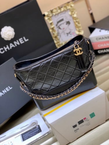 Chanel✅
