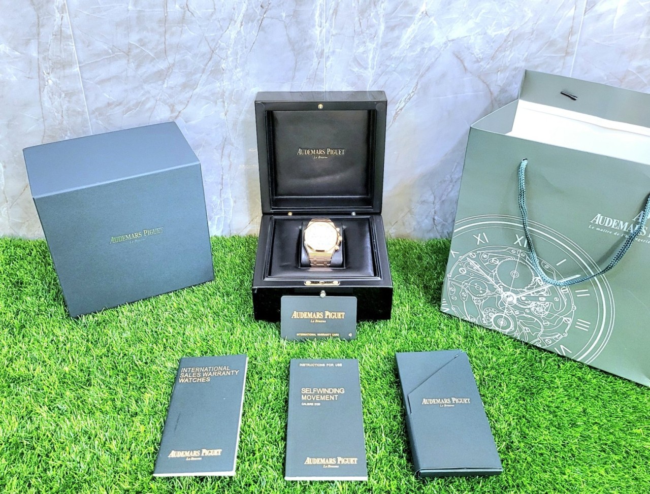 A 26240 OR 로얄오크 크로노그래프 41MM