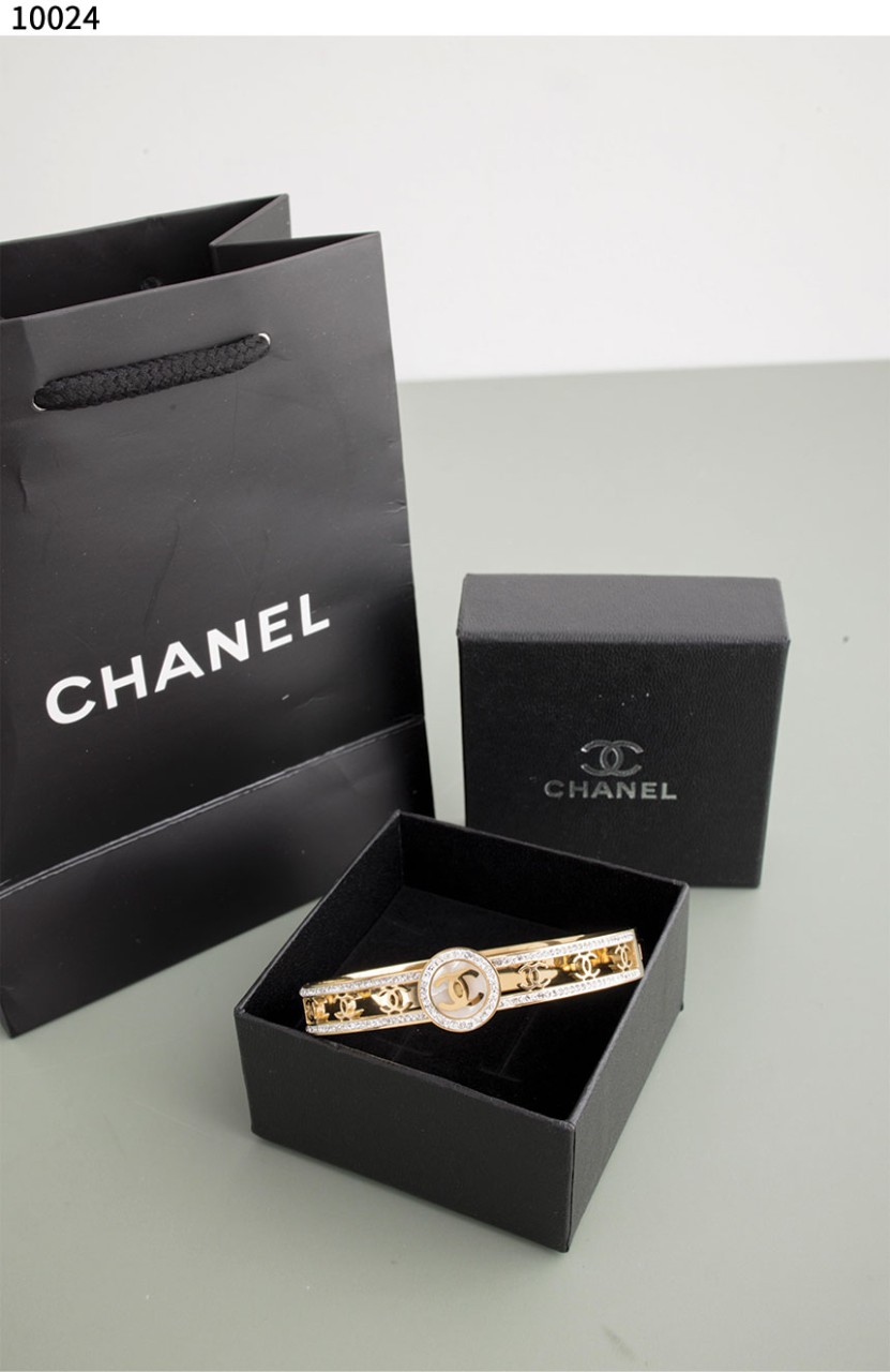 #샤넬 [Chanel] CHANEL 크리스탈 뱅글팔찌 신상입고💢 #팔찌 #10024