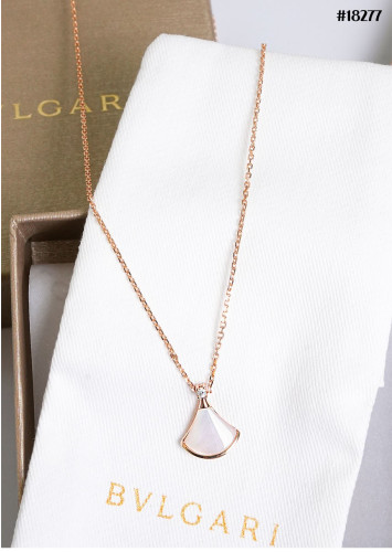 UM🔆 [Bulgari] 불가리 디바스 드림 네크리스 마더 오브 펄 다이아 세팅 🔆