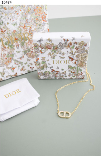 UM #디올 [Christian Dior] 디올 Petit CD 목걸이 신상입고💢 #목걸이 #10474