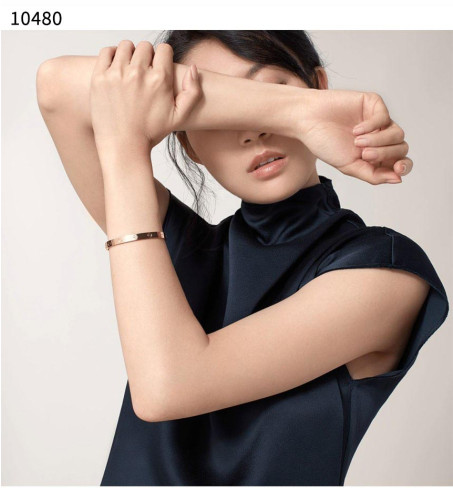 UM #까르띠에 [CARTIER]  LOVE 러브 브레이슬릿 팔찌 신상입고 #팔찌 #10480