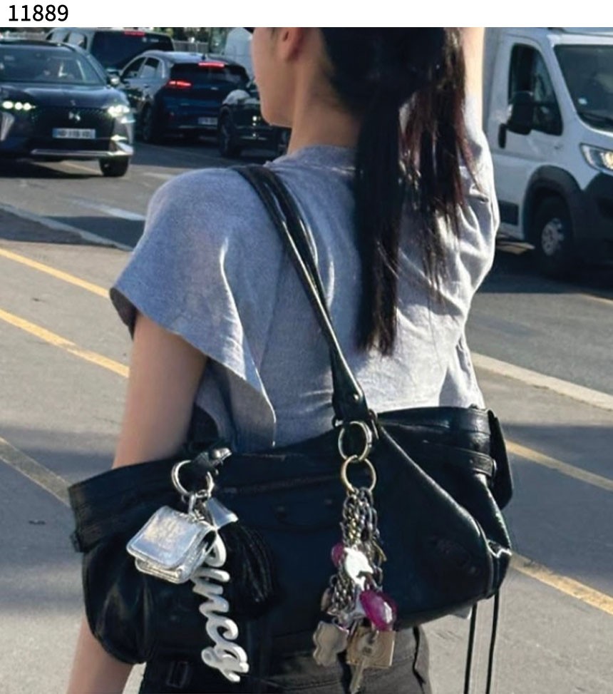 #발렌시아가 [BALENCIAGA] 수입프리미엄급 발렌시아가 여성 르 시티 백 이스트-웨스트 블랙 신상 입고💢 #태그 #가방 #11889