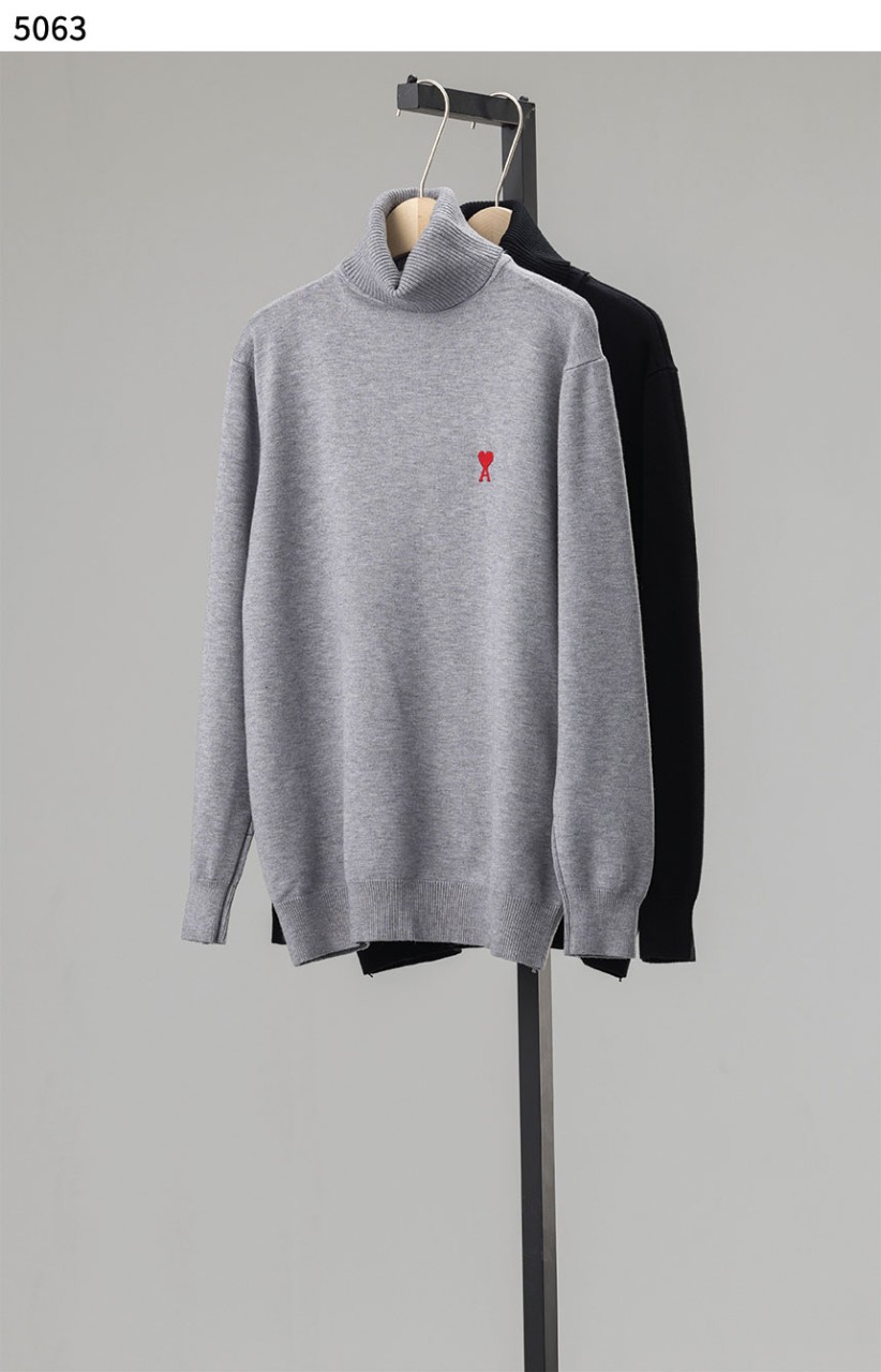 🍀 [AMI] 아미 수입고급 하트 로고 메리노 울 터틀넥 니트 🍀