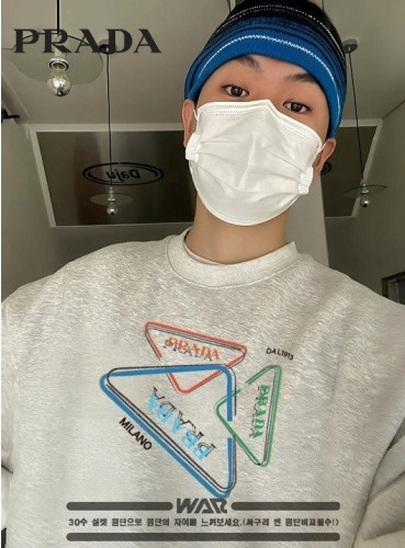 💕 프** 비비드 삼각 디자인 밍크양기모 티셔츠