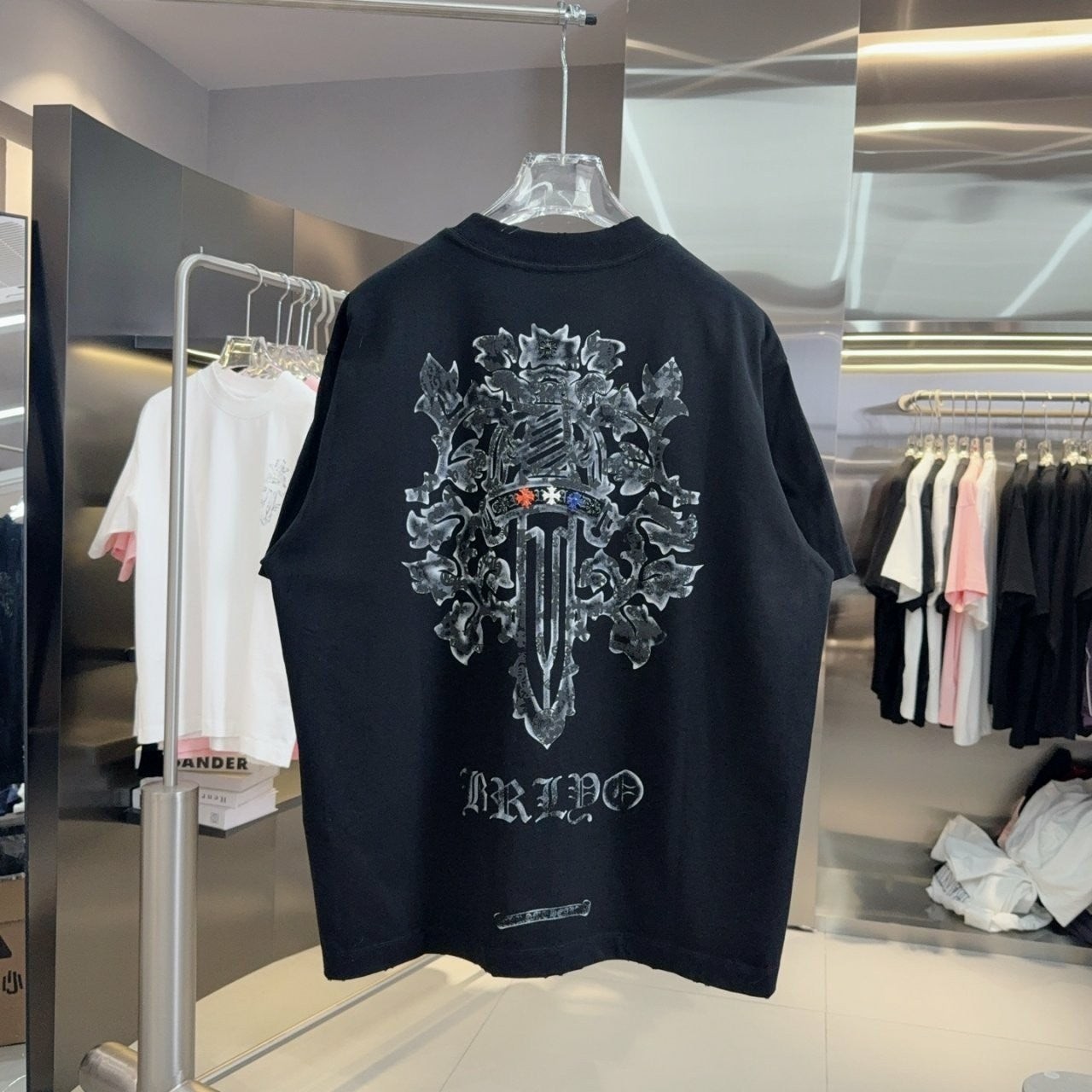 💕 크* 단검 반팔 티셔츠