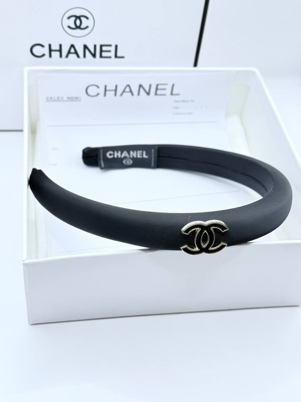 샤넬 스틸로고 머리띠 블랙