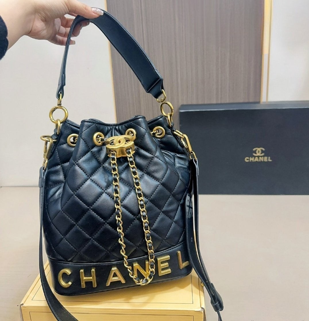 💕 샤* 로고 버킷백