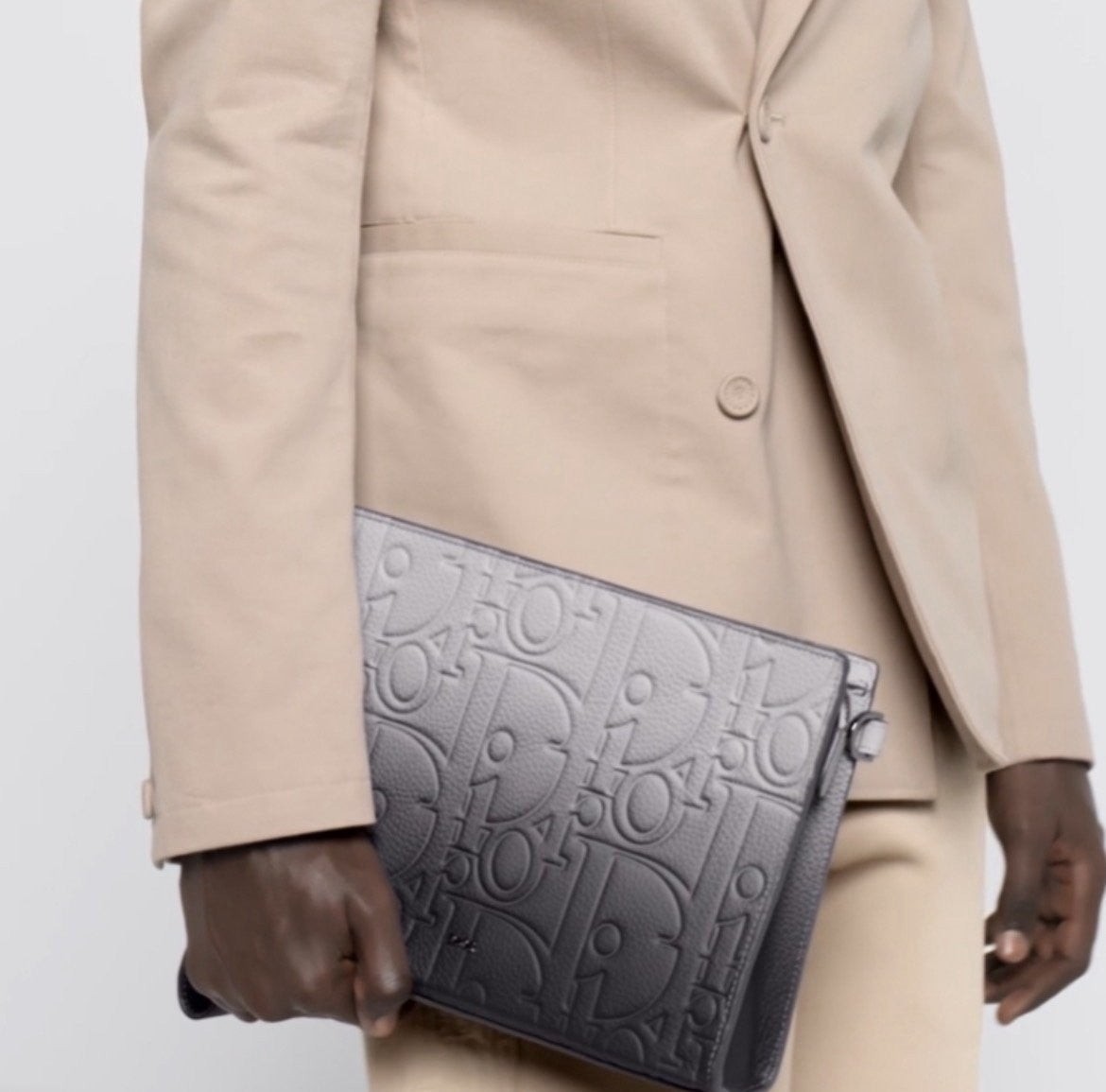 💕 디* A5 트라이앵글 파우치 그레비티 레더 그레이 Di*r Gravity 가죽 ❤️풀박스❤️