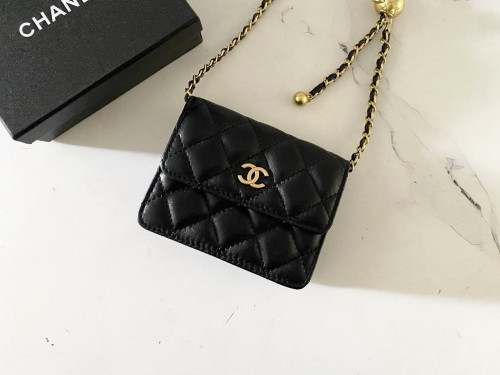 💕 샤* 체인 미니백 램스킨 & 골드 메탈 블랙