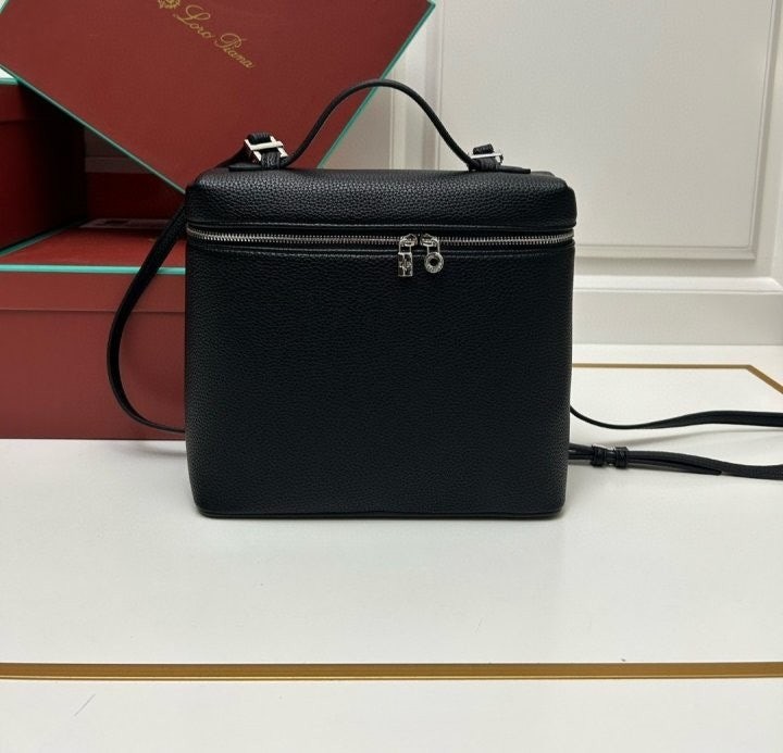 💕 로* 피아나 엑스트라포켓 백팩