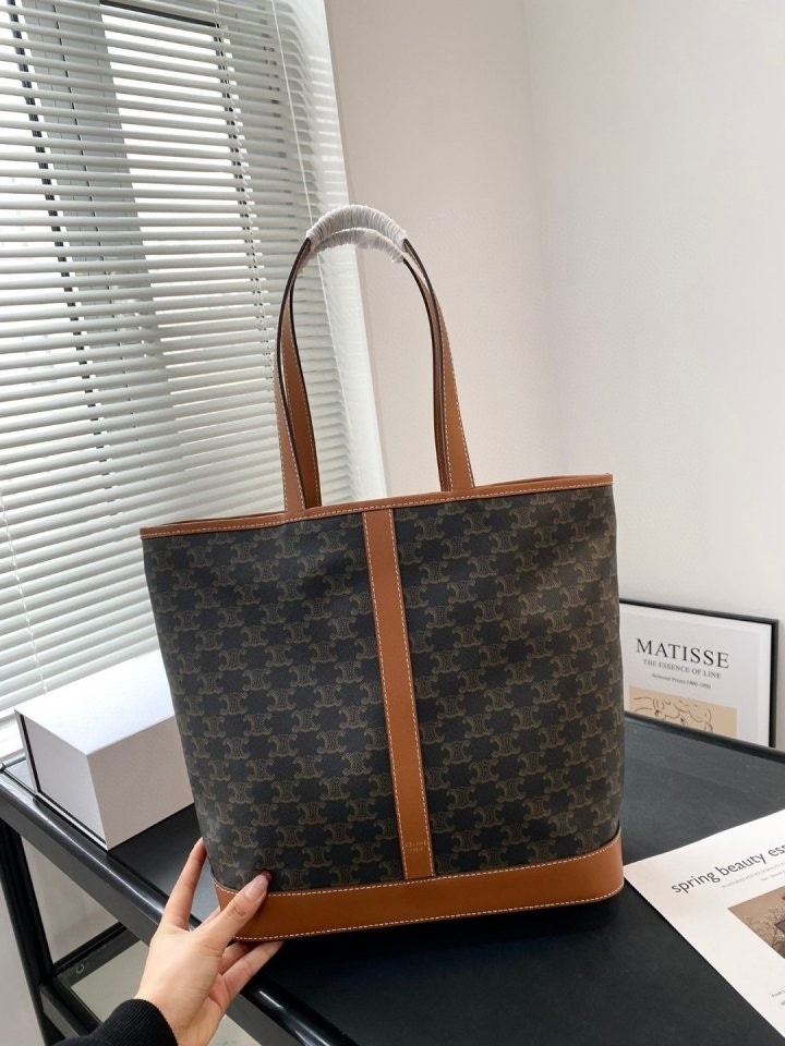 💕 셀** 트리오페 캔버스 미디엄 카바스 숄더백 탄