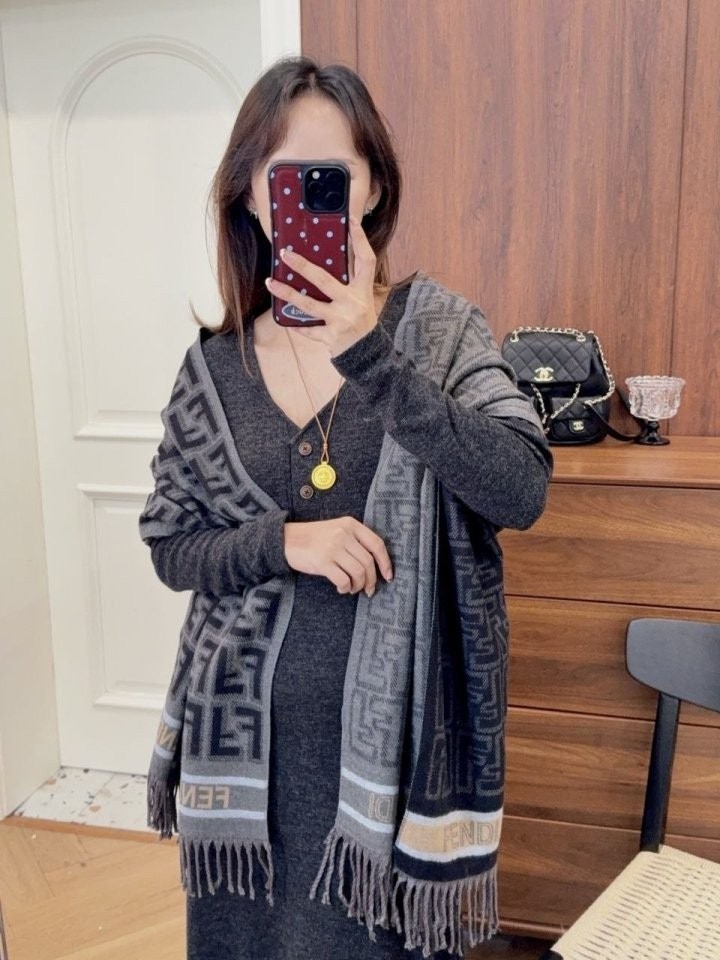 펜디 머플러(수입)