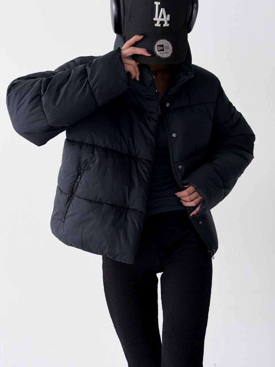 알로 백로고패딩