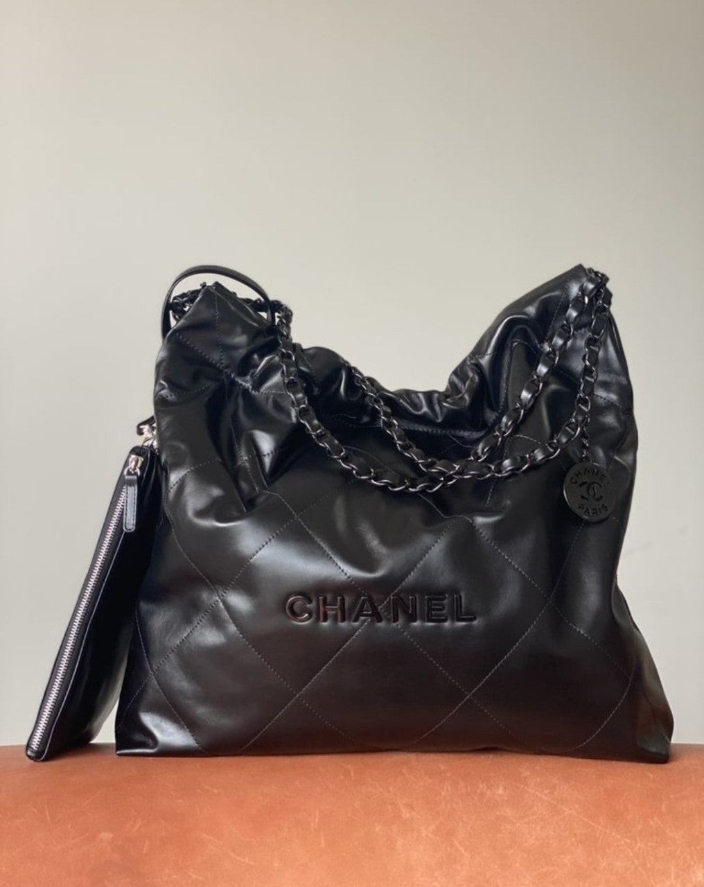 💕 샤* 22백 샤이니 카프스킨 ㅡ미디움 올블랙 에디션 한정판 AS3261