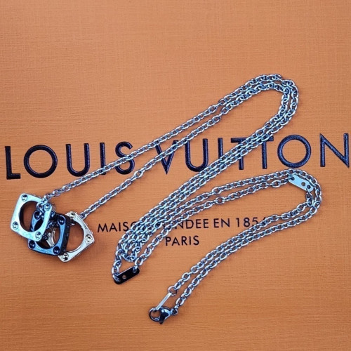 💕 [458번] 루* 모노그램 볼트 목걸이