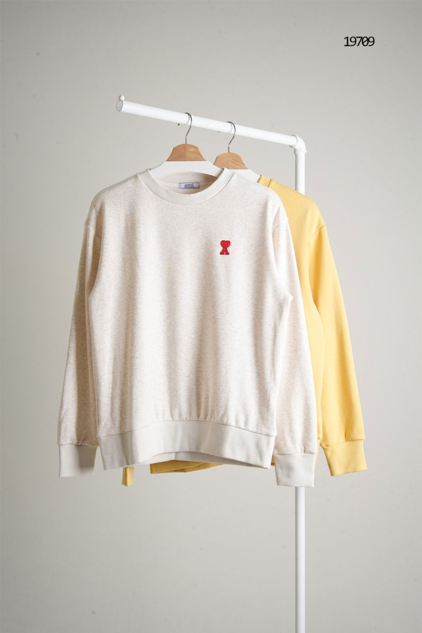 🔆 [AMI] 아미 스몰 a하트 크루넥 기모 맨투맨🔆