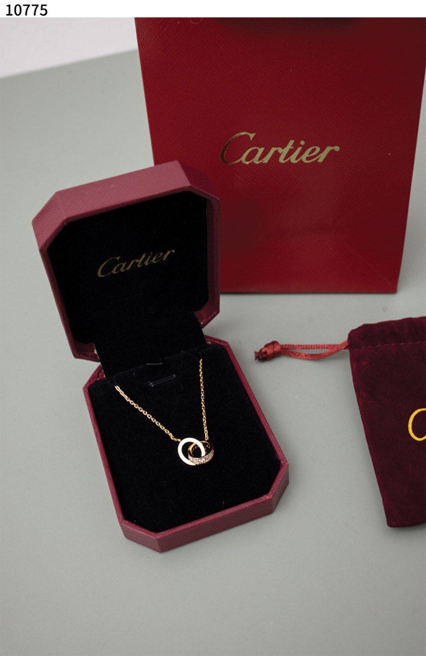 #까르띠에 [CARTIER] 까르띠에 LOVE 펜던트 네크리스 신상입고💢 #목걸이 #10775