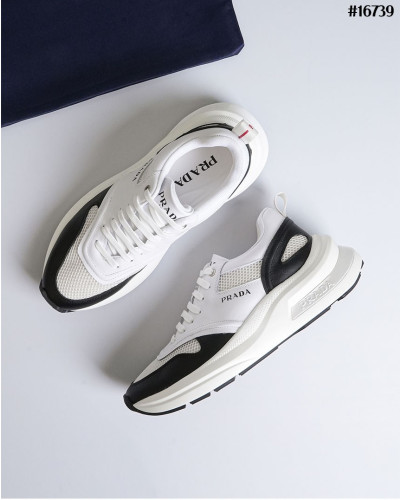 🔆[PRADA] 프라다 스웨이드 매쉬 이니셜 오버솔 스니커즈 🔆