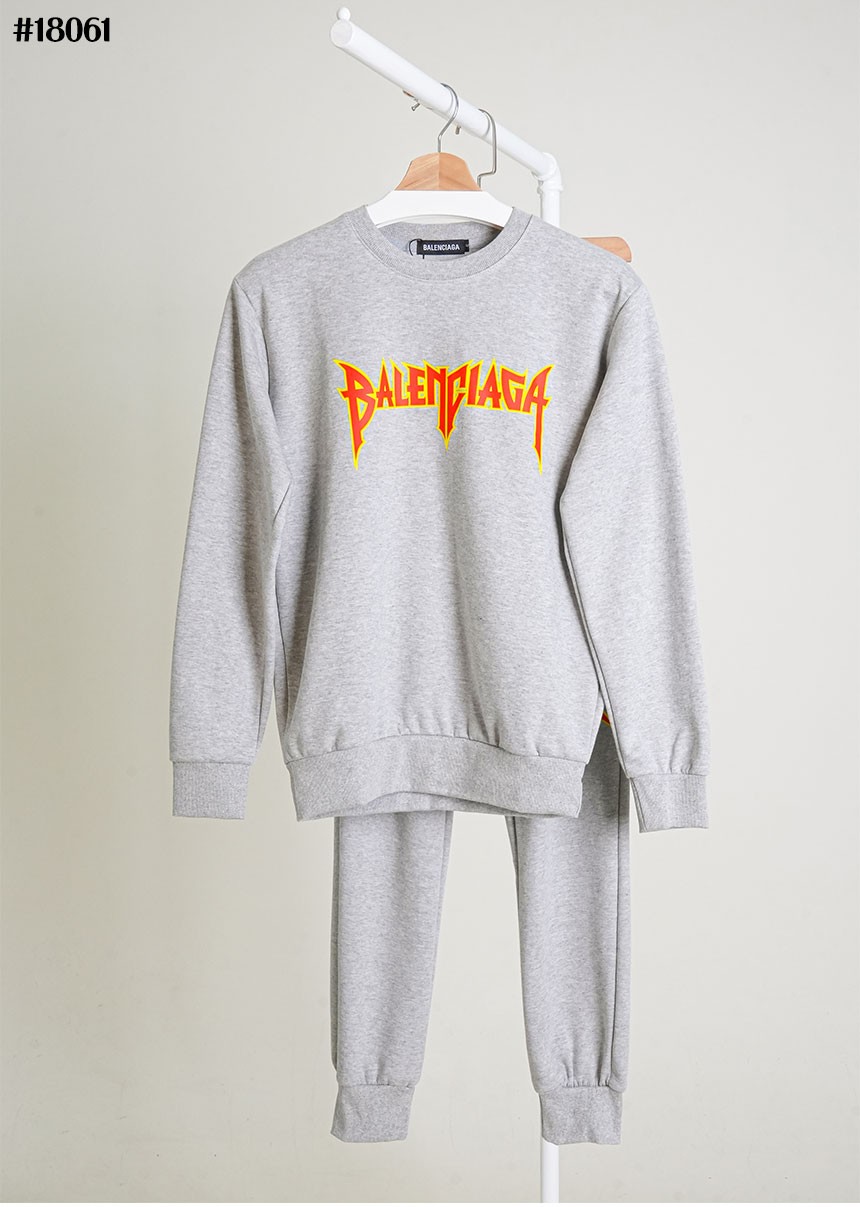 🔆 [BALENCIAGA] 발렌시아가 메탈리카 빈티지 그래픽 맨투맨 티셔츠 & 밴딩 테리 팬츠 셋 🔆