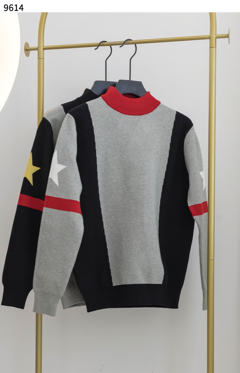 지방시 [Givenchy] 라인스타 반목 니트 신상입고💢 