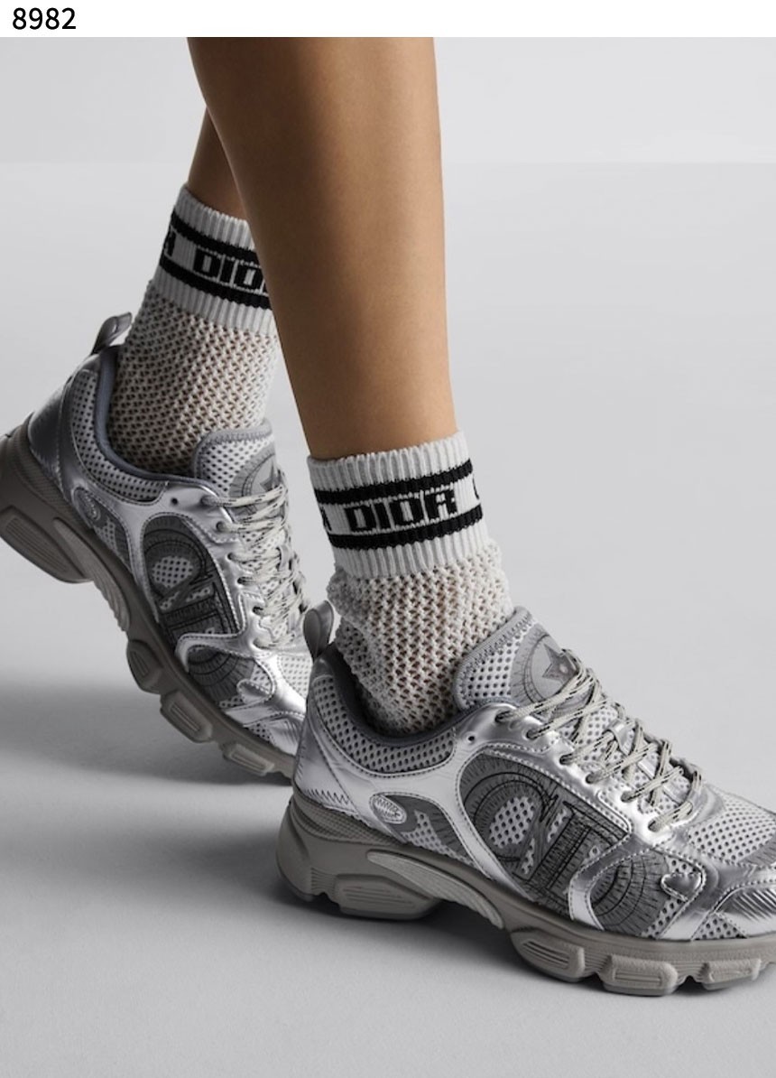 #디올 [DIOR] 수입프리미엄급 Dior Chrono 스니커즈 신상 입고💢 #태그 #신발 #8982