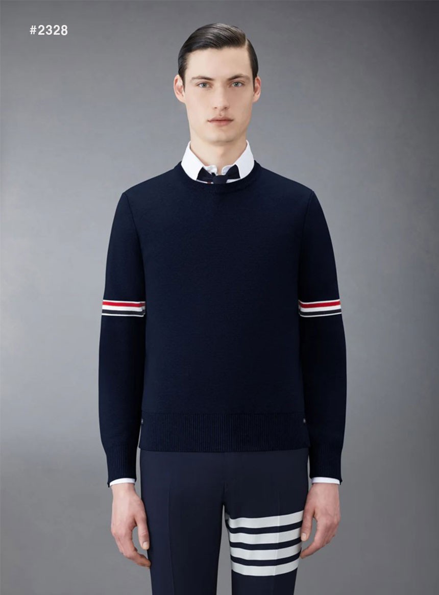 🍀 [THOM BROWNE] 톰브라운 밀라노 암밴드 라운드 니트 🍀