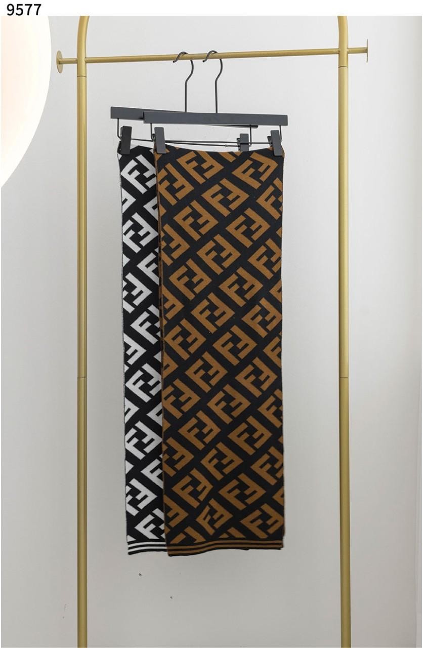 #펜디 [FENDI]  FF cashmere scarf 신상입고💢 #머플러 #9577