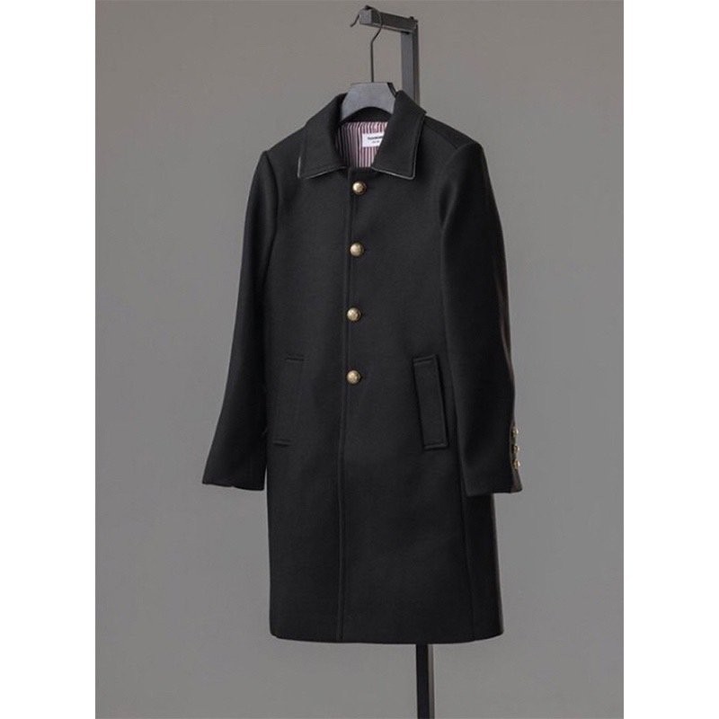 TB 금장 삼선띠 로고 미들 코트