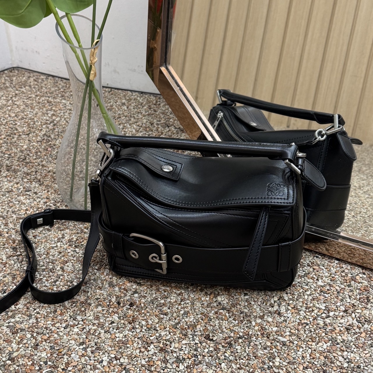 🤴🏻  #로에베 버블 바이커백🤴🏻 신상입고🤴🏻