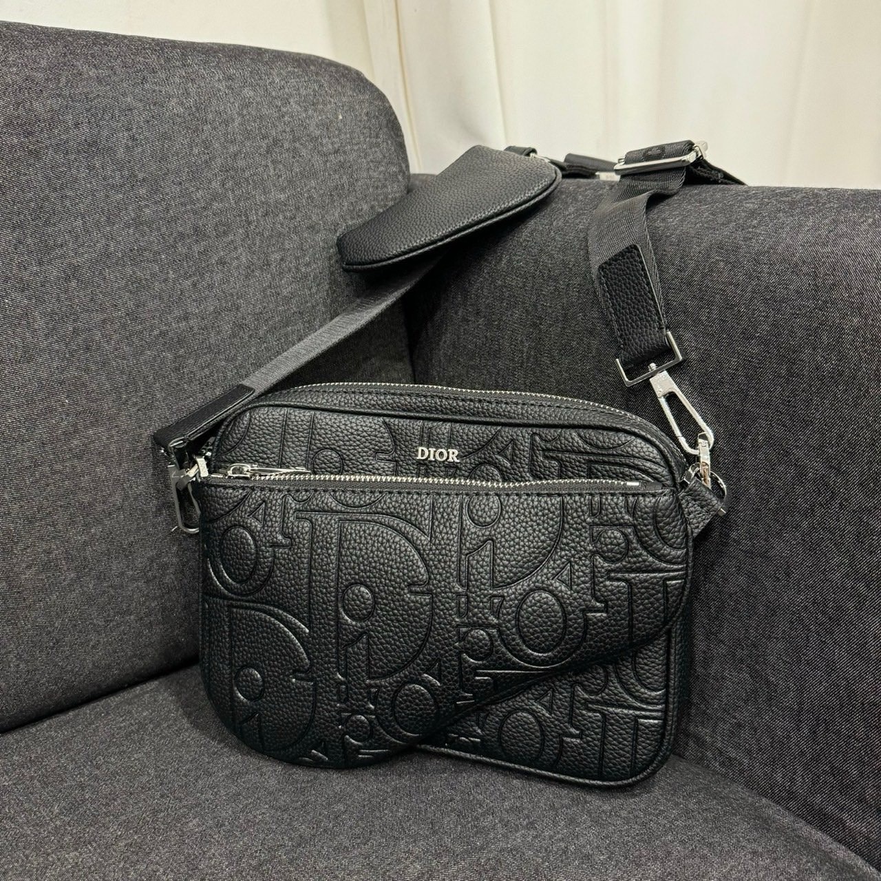 🤴🏻  #디올 (D*or)  트리플 파우치백 🤴🏻