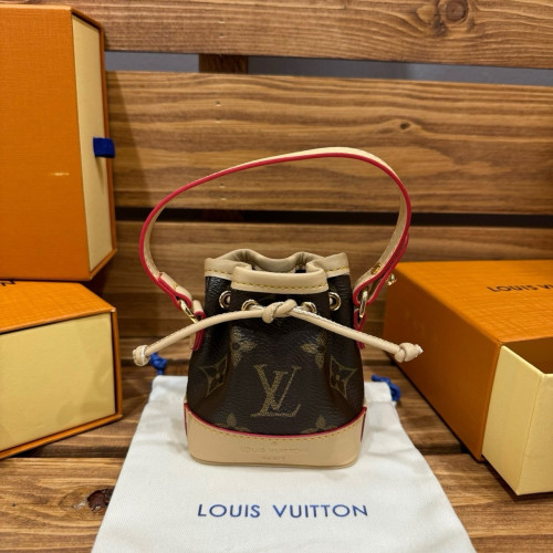 🤴🏻  #루이통 노에 백참 키 홀더🤴🏻