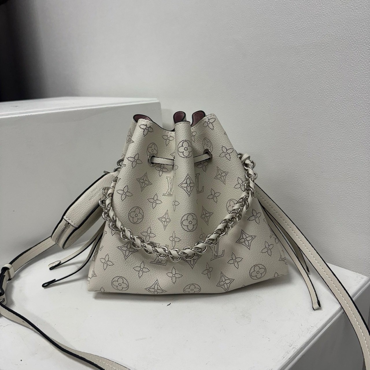 🤴🏻 #루비통 (L.V)  벨라 복조리🤴🏻