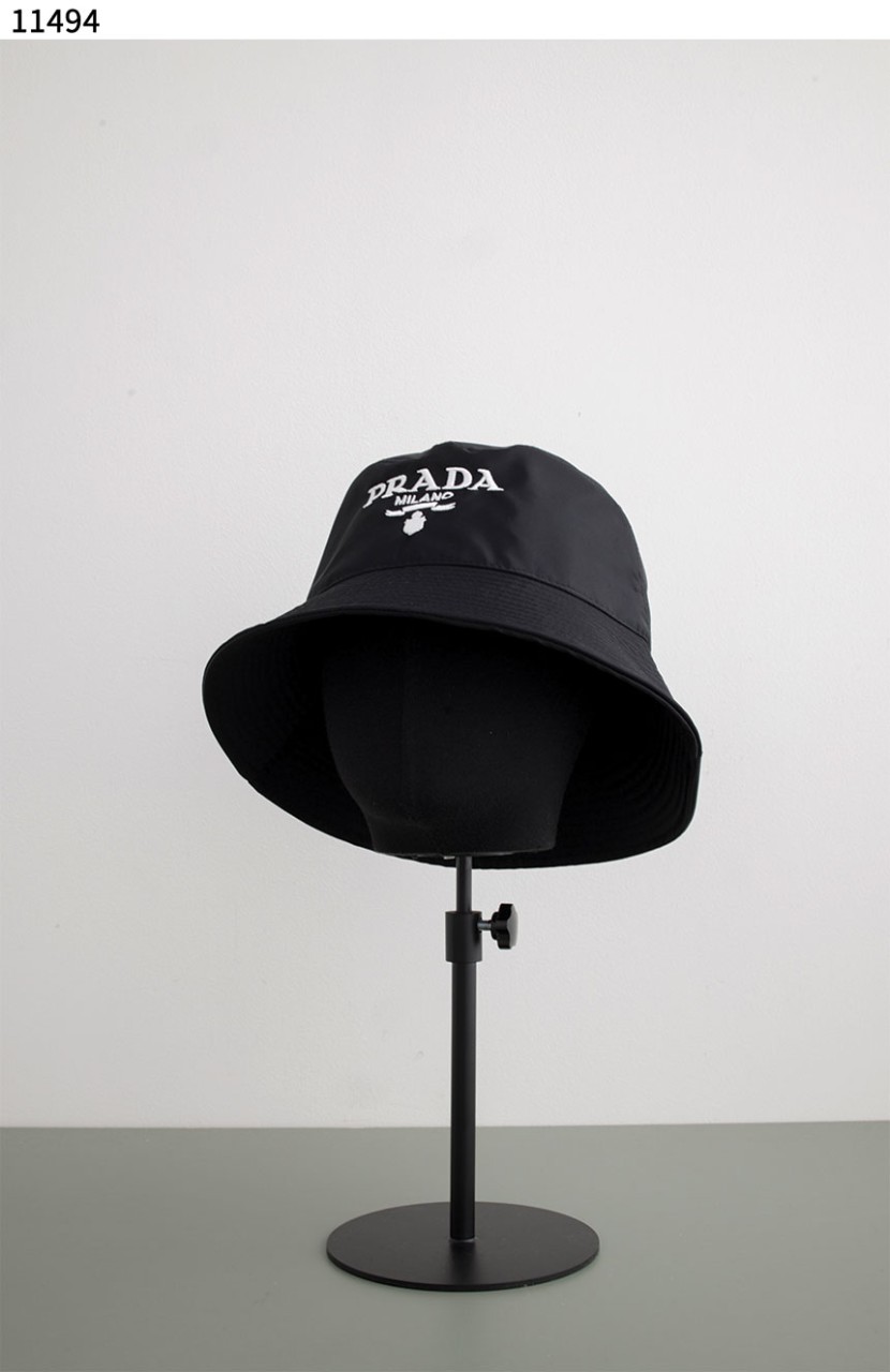 #프라다 [PRADA] 리나일론 버킷햇 신상입고💢 #모자 #11494