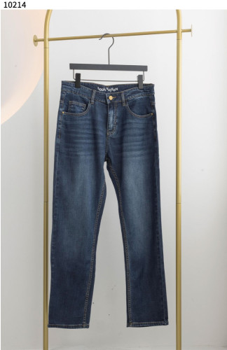 #루이비통 [Louis Vuitton] 루이비통 캣 워싱 남성 데님 팬츠 신상입고💢 #하의 #팬츠 #10214