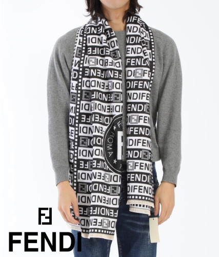 ⚠️펜디 멀티로고 프린지 스트라이프 빅로고 머플러