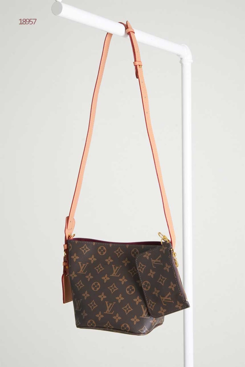 🔆 [Louis Vuitton] 루이비통 모노그램 올인 BB 🔆