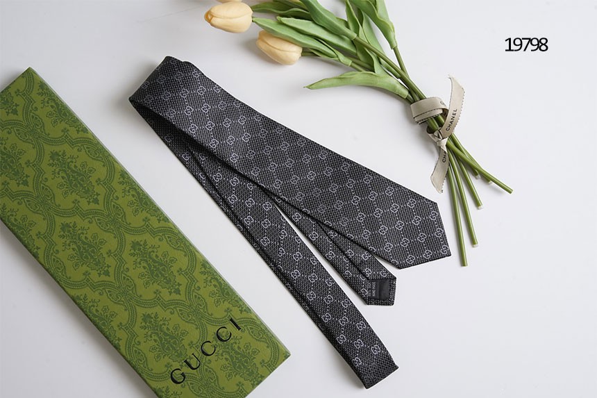🔆 [GUCCI] 구찌 GG  패턴 실크 타이 🔆