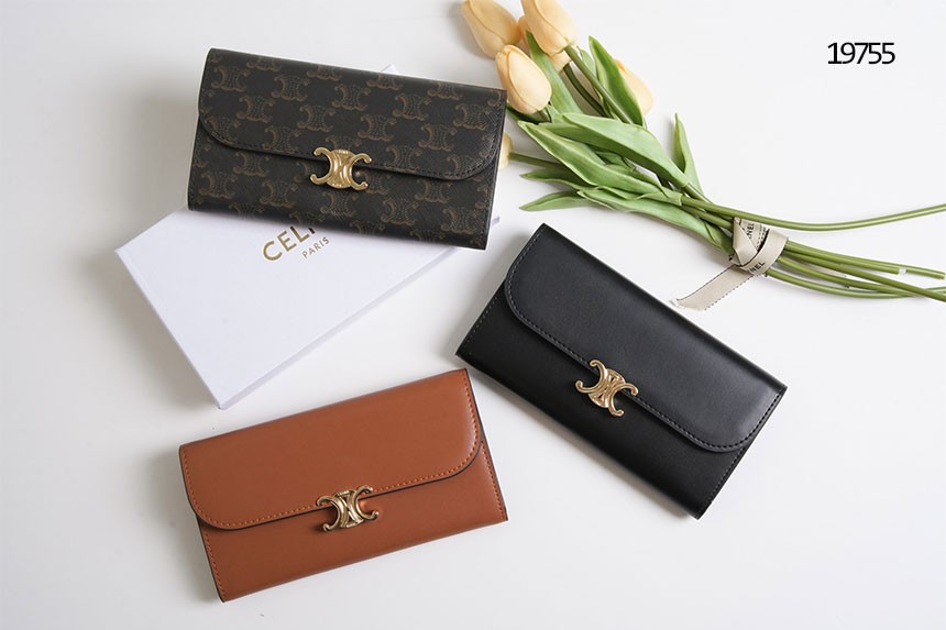 🔆 [CELINE] 셀린느 금장 트리옹프 플랩 장지갑 🔆