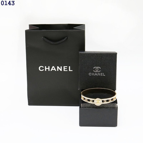 👹샤넬 크리스탈 CC 로고 뱅글 팔찌👹