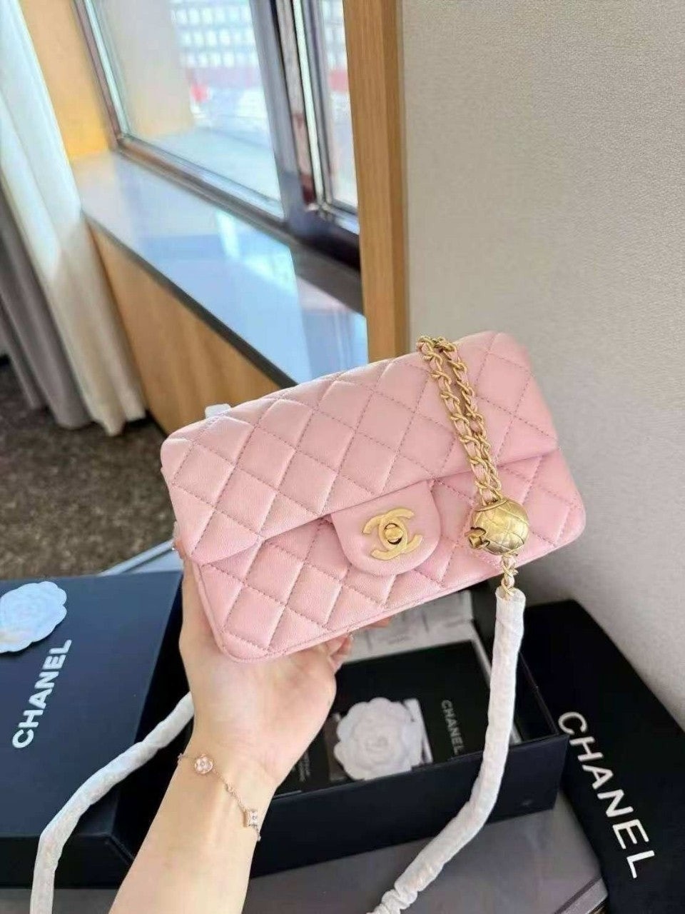 💕 샤* 골드볼 플랩백