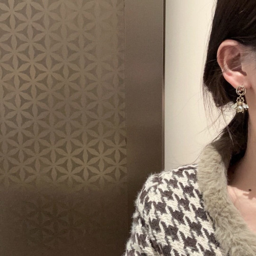 💕 구* 인터로킹 G-디테일의 벌 디테일 귀걸이