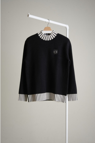 🔆 [LOEWE] 로에베 아나그램 자수로고 로고 크루넥 니트스웨터 🔆