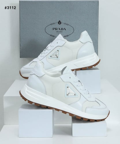 🍀 [PRADA] 프라다 프랙스 브러시드 스니커즈 🍀