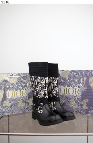 #디올 [Christian Dior] 디올 여성 앵클 롱 부츠 신상입고💢 #신발 #9516